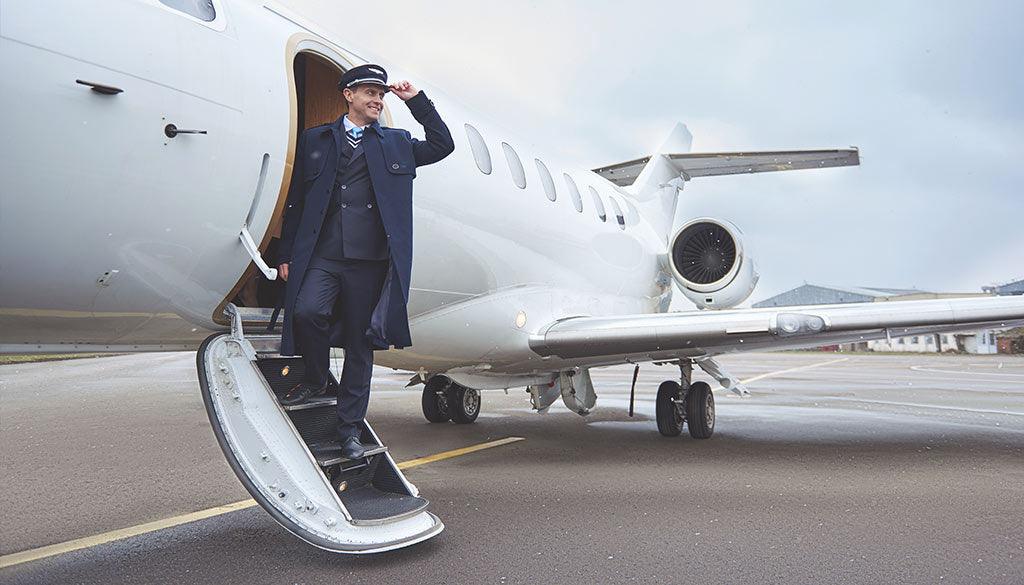 Why do pilots trust TACH Luggage?