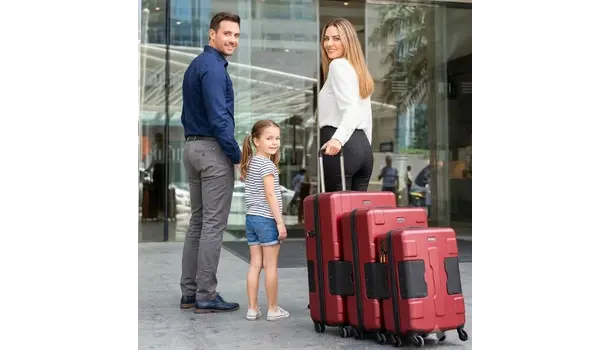 Best Luggage for Families: How to Get Through the Airport Without Losing a Kid or a Suitcase
